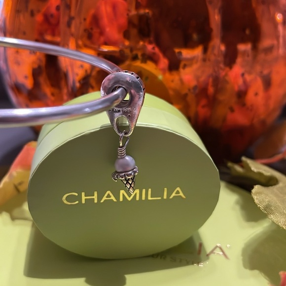 Chamilia Ice Cream Cone Charm - Picture 2 of 4